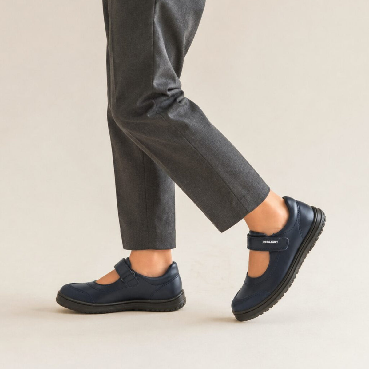 ZAPATOS MERCEDES COLEGIAL NIÑO PABLOSKY 3554