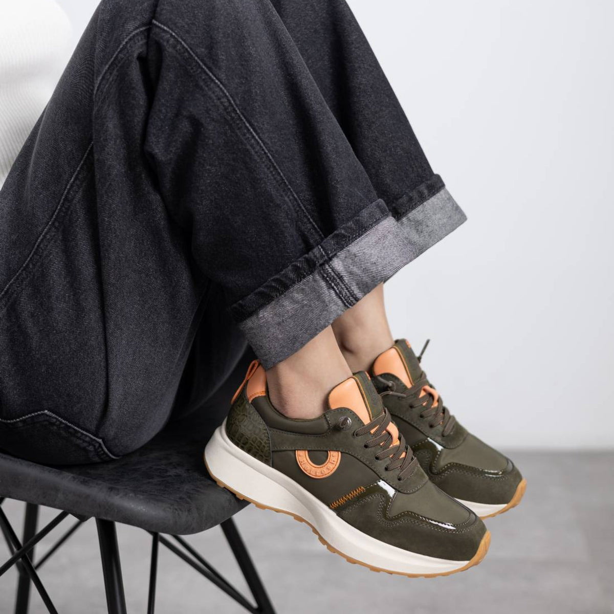 REFRESH MUJER DEPORTIVOS CASUAL 172942