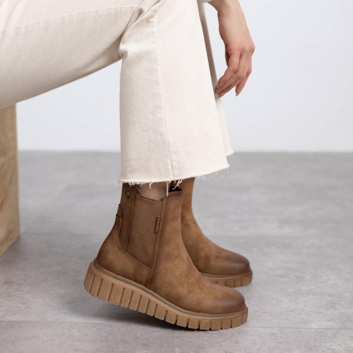 REFRESH MUJER BOTIN CASUAL 173211